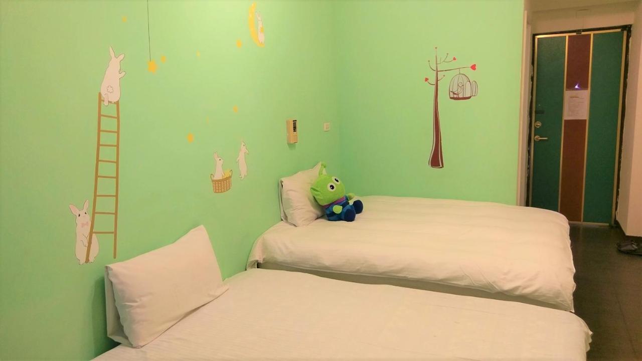 טאיצ'ונג Happines Trip Inn מראה חיצוני תמונה